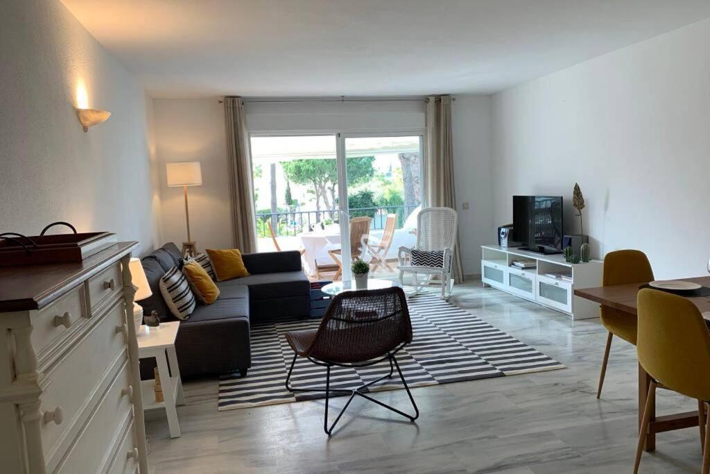 Oasis Sun Beach Costa Del Sol Estepona Buitenkant foto